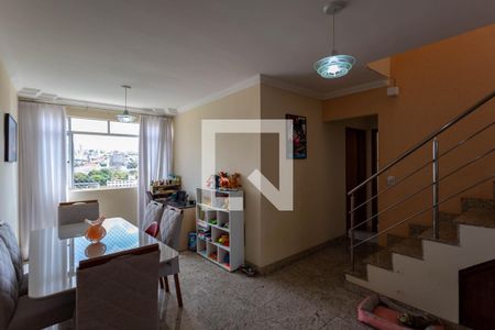 Sala de apartamento para alugar com 2 quartos, 130m² em Nova Esperança, Belo Horizonte