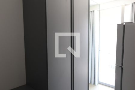 Sala/Quarto de apartamento para alugar com 1 quarto, 21m² em Indianópolis, São Paulo