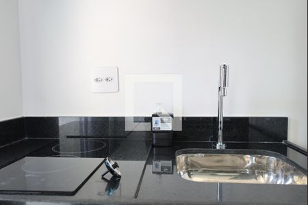 Cozinha de apartamento para alugar com 1 quarto, 21m² em Indianópolis, São Paulo