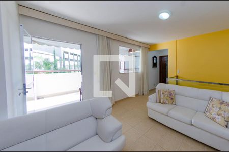 Sala 2 de apartamento para alugar com 3 quartos, 105m² em Buritis, Belo Horizonte