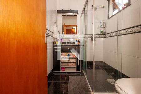 Casa à venda com 320m², 4 quartos e 2 vagasBanheiro da Suíte