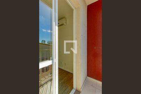 Sacada de apartamento à venda com 2 quartos, 52m² em Fátima, Canoas