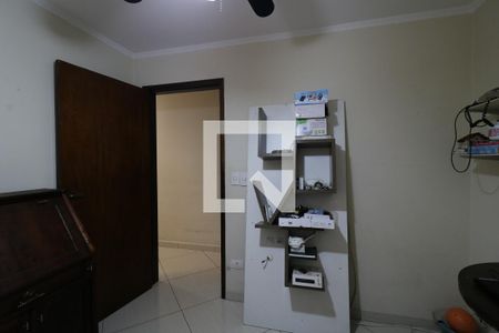 Casa à venda com 266m², 3 quartos e 4 vagasEscritório