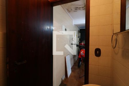 Casa à venda com 266m², 3 quartos e 4 vagasGaragem - Lavabo