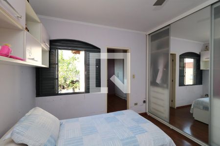 Casa à venda com 266m², 3 quartos e 4 vagasSuíte 2