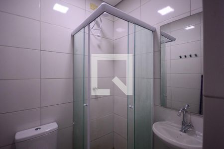 Banheiro  de casa de condomínio para alugar com 1 quarto, 30m² em Jardim Seckler, São Paulo
