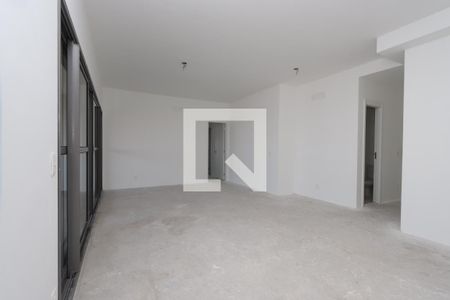 Sala de apartamento à venda com 3 quartos, 132m² em Vila Gumercindo, São Paulo