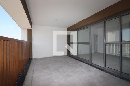 Varanda de apartamento à venda com 3 quartos, 132m² em Vila Gumercindo, São Paulo