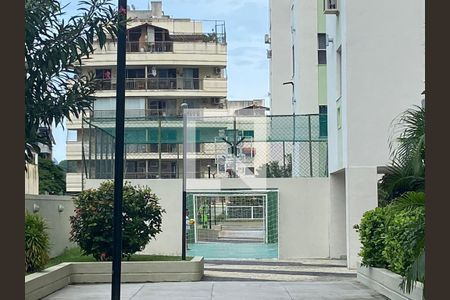 Apartamento à venda com 76m², 2 quartos e 1 vagaÁrea comum