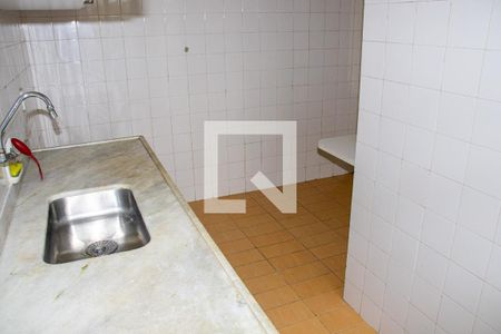 Apartamento à venda com 76m², 2 quartos e 1 vagaCozinha