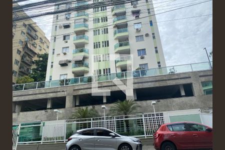 Apartamento à venda com 76m², 2 quartos e 1 vagaFachada