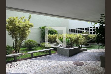 Apartamento à venda com 76m², 2 quartos e 1 vagaÁrea comum