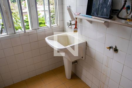 Apartamento à venda com 76m², 2 quartos e 1 vagaÁrea de Serviço