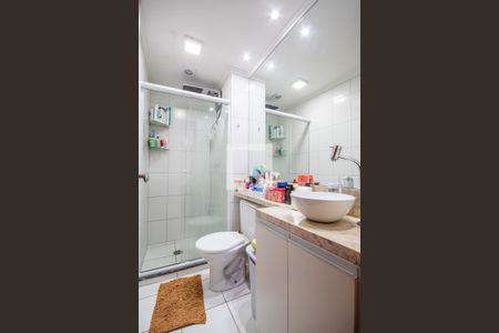 Apartamento para alugar com 48m², 2 quartos e 1 vaga Apartamento para alugar com 48m², 2 quartos e 1 vagaBanheiro