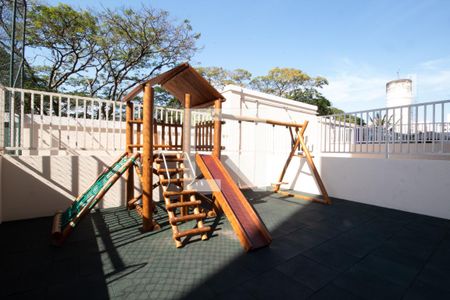 Apartamento para alugar com 48m², 2 quartos e 1 vaga Apartamento para alugar com 48m², 2 quartos e 1 vagaÁrea comum - Playground
