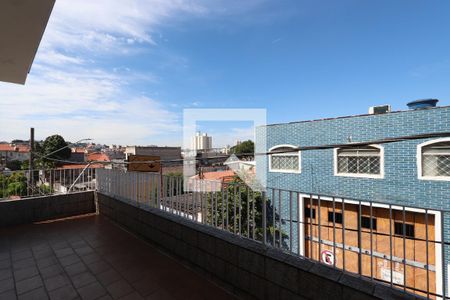 Varanda de casa para alugar com 3 quartos, 150m² em Vila Ivone, São Paulo