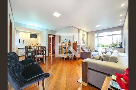 Sala de apartamento para alugar com 3 quartos, 105m² em Buritis, Belo Horizonte