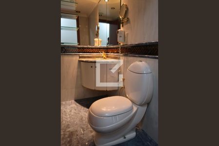 Apartamento à venda com 155m², 3 quartos e 2 vagasBanheiro 2