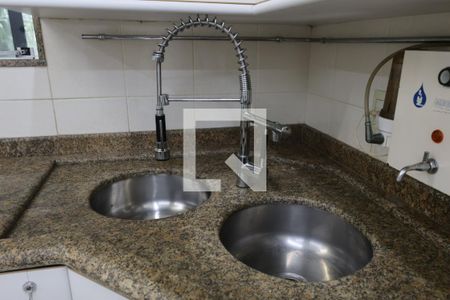 Apartamento à venda com 155m², 3 quartos e 2 vagasCozinha - Torneira