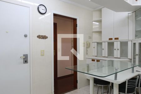 Apartamento à venda com 155m², 3 quartos e 2 vagasCozinha