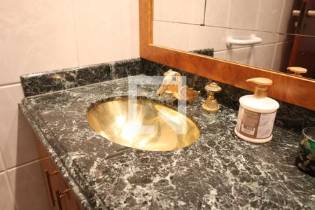 Apartamento à venda com 155m², 3 quartos e 2 vagasBanheiro