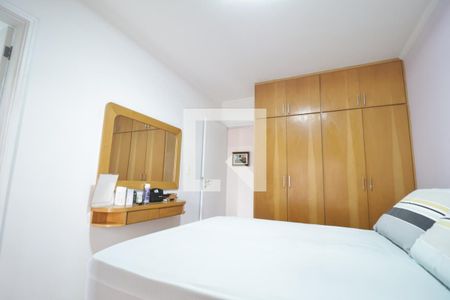 Apartamento à venda com 110m², 3 quartos e 2 vagasQuarto 2
