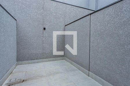 Casa à venda com 160m², 3 quartos e 2 vagasÁrea de serviço, churrasqueira e quintal