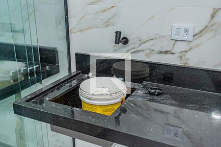 Casa à venda com 160m², 3 quartos e 2 vagasÁrea de serviço, churrasqueira e quintal