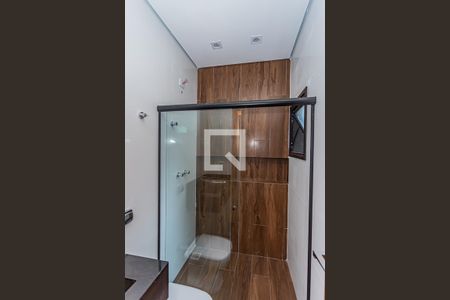 Casa à venda com 160m², 3 quartos e 2 vagasBanheiro Suite 1