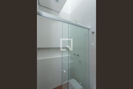 Casa à venda com 160m², 3 quartos e 2 vagasBanheiro suite 2