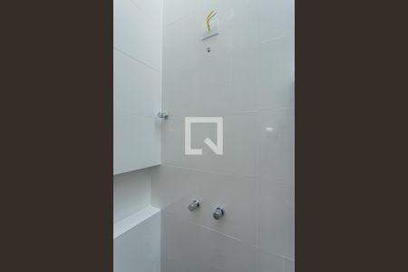 Casa à venda com 160m², 3 quartos e 2 vagasBanheiro suite 2