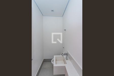 Lavabo de casa para alugar com 3 quartos, 160m² em Parque São Domingos, São Paulo