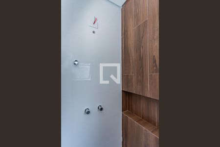 Casa à venda com 160m², 3 quartos e 2 vagasBanheiro Suite 1