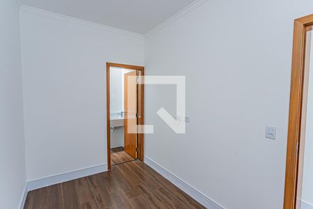 Casa à venda com 160m², 3 quartos e 2 vagasSuite 2