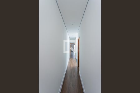 Casa à venda com 160m², 3 quartos e 2 vagasCorredor