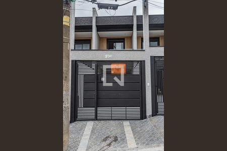 Casa à venda com 160m², 3 quartos e 2 vagasFachada