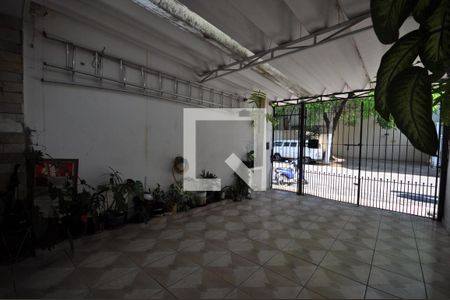 Casa à venda com 110m², 2 quartos e 1 vagaGaragem