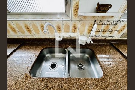 Casa à venda com 150m², 4 quartos e 4 vagasCozinha