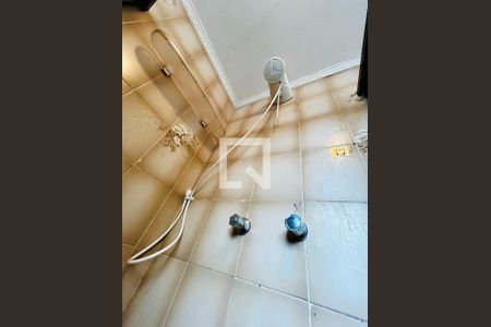 Casa à venda com 150m², 4 quartos e 4 vagasBanheiro Suite 