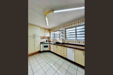 Casa à venda com 150m², 4 quartos e 4 vagasCozinha