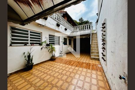 Casa à venda com 150m², 4 quartos e 4 vagasGaragem