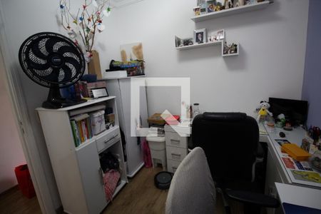 Casa à venda com 110m², 3 quartos e 2 vagasQuarto 