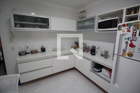 Casa à venda com 110m², 3 quartos e 2 vagasCozinha