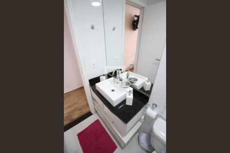 Casa à venda com 110m², 3 quartos e 2 vagasBanheiro