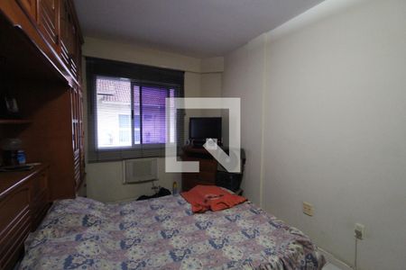 Casa de condomínio à venda com 100m², 3 quartos e 2 vagasSuíte 