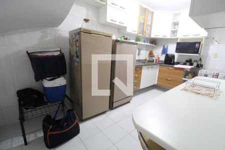 Casa de condomínio à venda com 100m², 3 quartos e 2 vagasCozinha