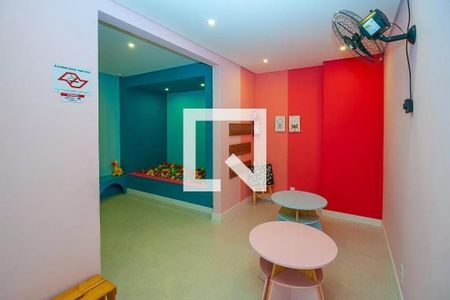 Apartamento à venda com 35m², 2 quartos e sem vaga Apartamento à venda com 35m², 2 quartos e sem vagaBrinquedoteca
