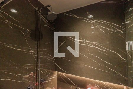 Apartamento à venda com 81m², 3 quartos e 2 vagasBanheiro Social