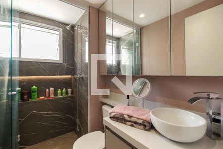 Apartamento à venda com 81m², 3 quartos e 2 vagasBanheiro da Suíte