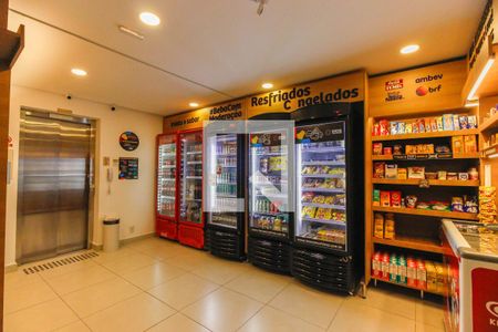 Apartamento à venda com 81m², 3 quartos e 2 vagasMercado